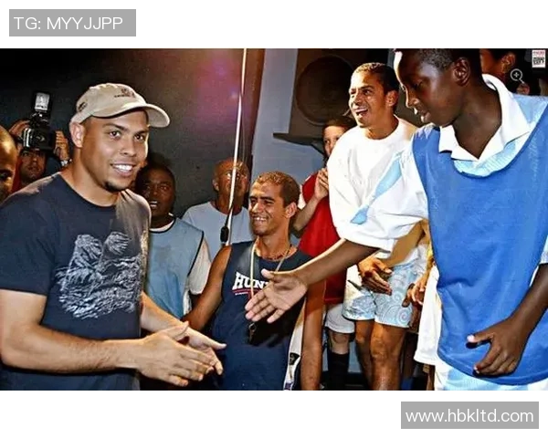 从贫困到辉煌 足球球星童年心酸故事揭秘 从贫困到辉煌 足球球星童年心酸故事揭秘